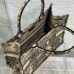 Replica Christian Dior Medium Dior Book Tote Cream