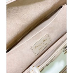 Replica Christian Dior Lady D-Joy Bag Apricot Replica Christian Dior Lady D-Joy Bag Apricot