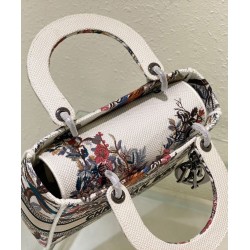 Replica Christian Dior Medium Lady D-Lite Bag White Replica Christian Dior Medium Lady D-Lite Bag White