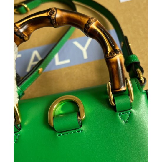 Replica Gucci Bamboo Mini Handbag 702106 Green Fake Gucci Bamboo Mini Handbag 702106 Green Replica