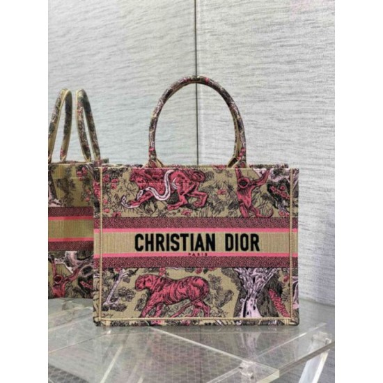 Replica Dior Medium Dioriviera Book Tote Raffia with Pink Toile de Jouy Sauvage Embroidery Fake Dior Medium Dioriviera Book Tote Raffia with Pink Toile de Jouy Sauvage Embroidery Replica