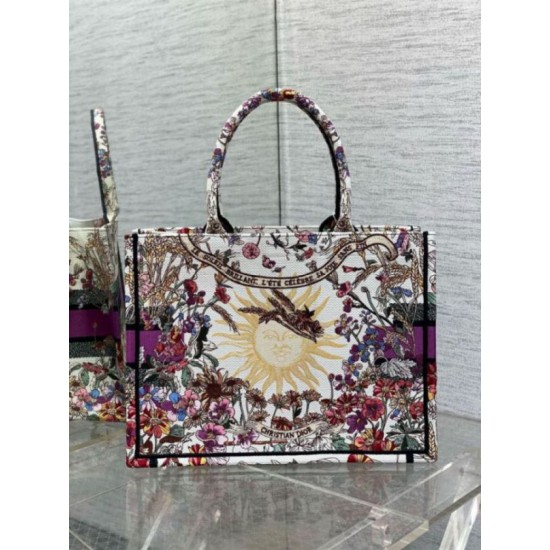 Fake Dior Medium Book Tote Bag Dior 4 Saisons Été Soleil Embroidery Replica Replica Dior Medium Book Tote Bag Dior 4 Saisons Été Soleil Embroidery