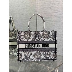 Replica Dior Medium Book Tote Bag White Toile de Jouy Soleil Embroidery Replica Dior Medium Book Tote Bag White Toile de Jouy Soleil Embroidery