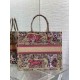Replica Dior Large Dioriviera Book Tote Raffia with Pink Toile de Jouy Sauvage Embroidery Replica Dior Large Dioriviera Book Tote Raffia with Pink Toile de Jouy Sauvage Embroidery