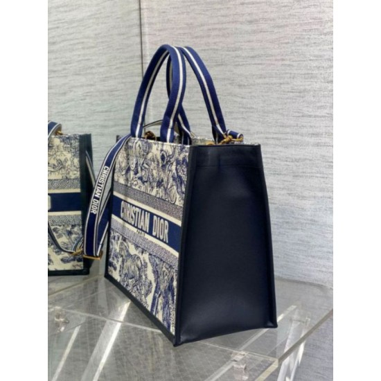 Replica Dior Medium Book Tote Bag with Strap Blue Toile de Jouy Sauvage Embroidery Replica Dior Medium Book Tote Bag with Strap Blue Toile de Jouy Sauvage Embroidery
