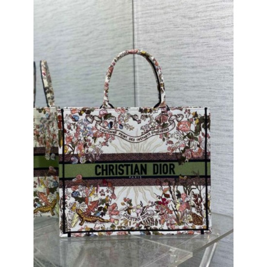Replica Dior Large Book Tote Bag Dior 4 Saisons Automne Soleil Embroidery Fake Dior Large Book Tote Bag Dior 4 Saisons Automne Soleil Embroidery Replica