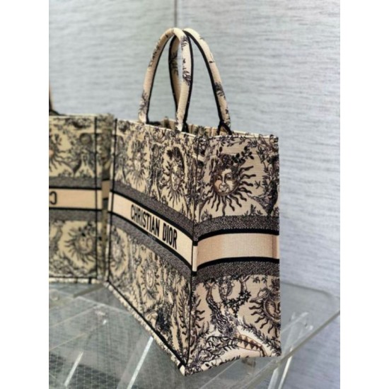 Fake Dior Large Book Tote Bag Beige Toile de Jouy Soleil Embroidery Replica Fake Dior Large Book Tote Bag Beige Toile de Jouy Soleil Embroidery Replica