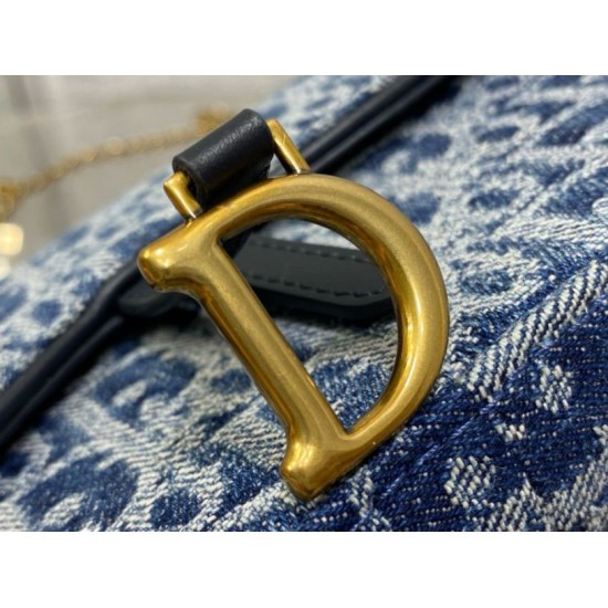 Replica Dior Saddle Chain Pouch Blue Denim Oblique Jacquard Replica Dior Saddle Chain Pouch Blue Denim Oblique Jacquard