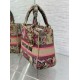 Replica Dior Dioriviera Lady D-Lite Medium Bag Raffia with Pink Toile de Jouy Sauvage Embroidery Fake Dior Dioriviera Lady D-Lite Medium Bag Raffia with Pink Toile de Jouy Sauvage Embroidery Replica