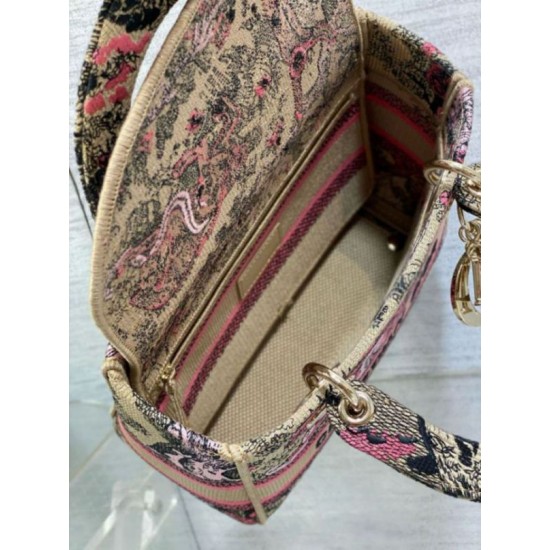 Replica Dior Dioriviera Lady D-Lite Medium Bag Raffia with Pink Toile de Jouy Sauvage Embroidery Fake Dior Dioriviera Lady D-Lite Medium Bag Raffia with Pink Toile de Jouy Sauvage Embroidery Replica