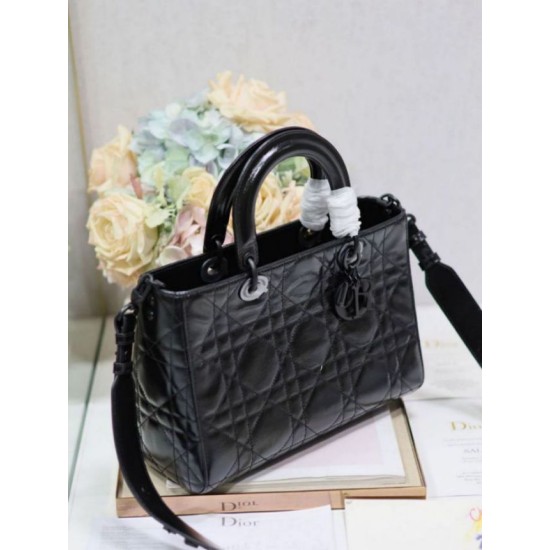 Replica Dior Medium Lady D-Sire My ABCDior Bag Black Crinkled Calfskin Fake Dior Medium Lady D-Sire My ABCDior Bag Black Crinkled Calfskin Replica