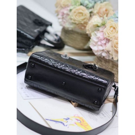 Replica Dior Medium Lady D-Sire My ABCDior Bag Black Crinkled Calfskin Fake Dior Medium Lady D-Sire My ABCDior Bag Black Crinkled Calfskin Replica