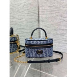 Replica Dior 30 Montaigne Mini Vanity Case Blue Denim Oblique Jacquard