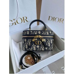 Replica Dior 30 Montaigne Mini Vanity Case Blue Oblique Jacquard