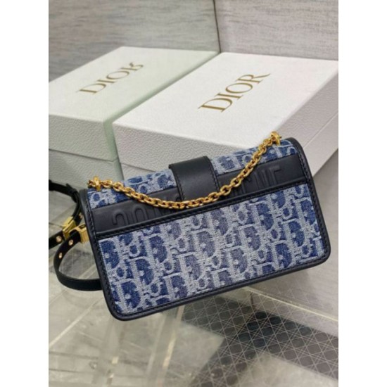 Replica Dior 30 Montaigne East-West Bag with Chain Blue Denim Oblique Jacquard