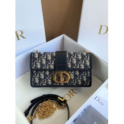 Fake Dior 30 Montaigne East-West Bag with Chain Blue Oblique Jacquard Replica Replica Dior 30 Montaigne East-West Bag with Chain Blue Oblique Jacquard