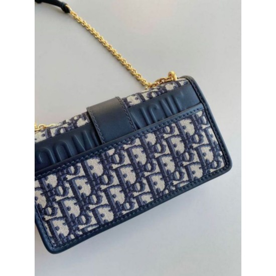 Fake Dior 30 Montaigne East-West Bag with Chain Blue Oblique Jacquard Replica Replica Dior 30 Montaigne East-West Bag with Chain Blue Oblique Jacquard