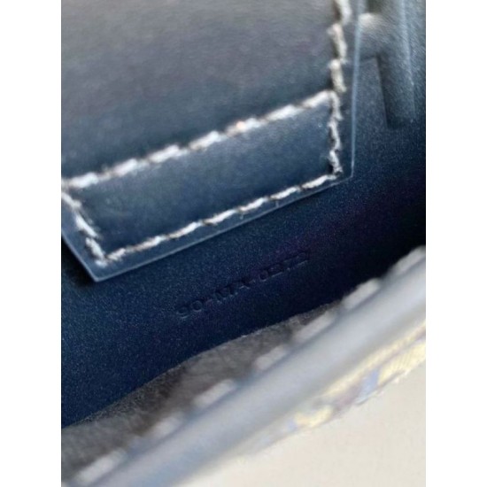 Fake Dior 30 Montaigne East-West Bag with Chain Blue Oblique Jacquard Replica Replica Dior 30 Montaigne East-West Bag with Chain Blue Oblique Jacquard