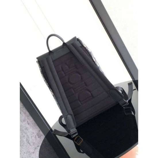 Replica Dior Saddle Backpack with Flap Beige Oblique Jacquard Fake Dior Saddle Backpack with Flap Beige Oblique Jacquard Replica