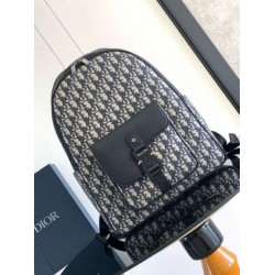 Replica Dior Saddle Zip Backpack Beige Oblique Jacquard Replica Dior Saddle Zip Backpack Beige Oblique Jacquard