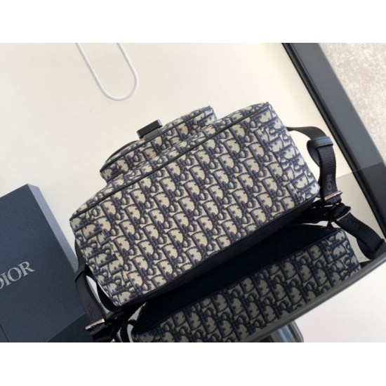Replica Dior Saddle Zip Backpack Beige Oblique Jacquard Replica Dior Saddle Zip Backpack Beige Oblique Jacquard
