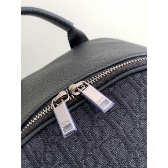 Replica Dior Saddle Zip Backpack Black Oblique Jacquard Fake Dior Saddle Zip Backpack Black Oblique Jacquard Replica
