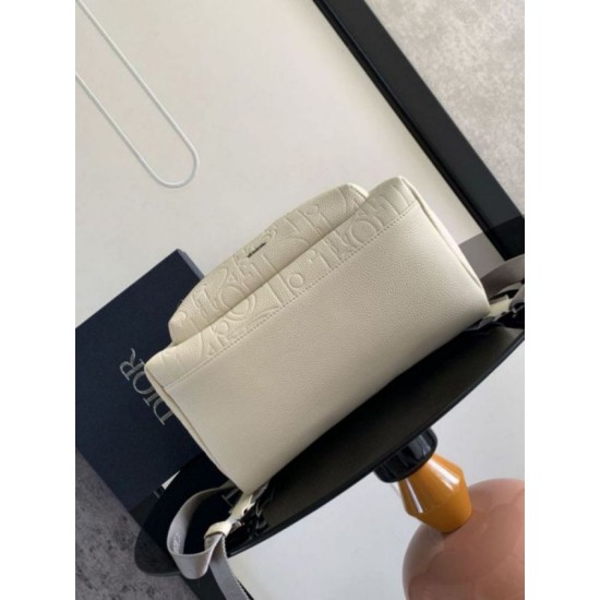 Replica Dior Rider 2.0 Zipped Backpack Beige Gravity Leather Replica Dior Rider 2.0 Zipped Backpack Beige Gravity Leather