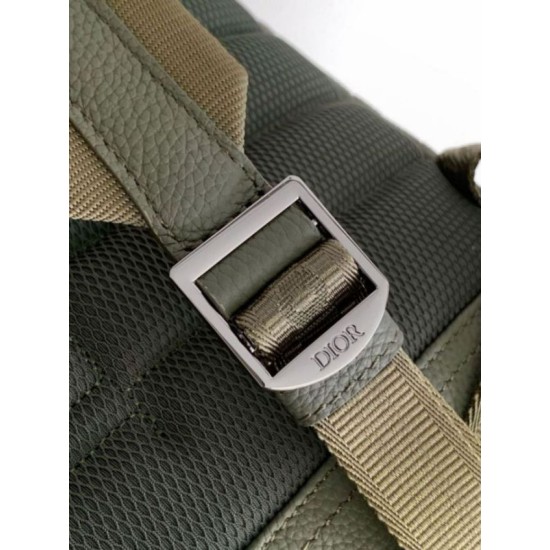 Replica Dior Rider 2.0 Zipped Backpack Khaki Gravity Leather Replica Dior Rider 2.0 Zipped Backpack Khaki Gravity Leather
