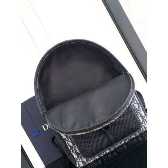 Replica Dior 8 Backpack Beige and Black Dior Oblique Jacquard