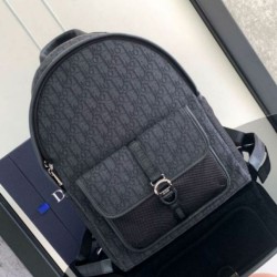 Replica Dior 8 Backpack Black Dior Oblique Jacquard