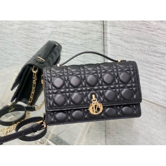 Replica Dior Miss Dior Top Handle Bag Black Cannage Lambskin Replica Dior Miss Dior Top Handle Bag Black Cannage Lambskin