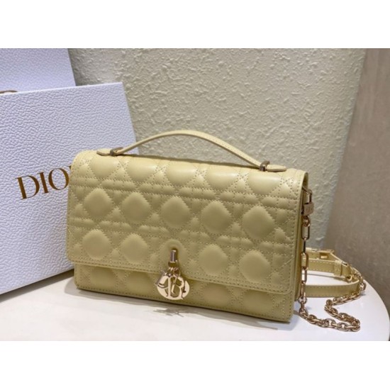 Replica Dior Miss Dior Top Handle Bag Pastel Yellow Cannage Lambskin Replica Dior Miss Dior Top Handle Bag Pastel Yellow Cannage Lambskin