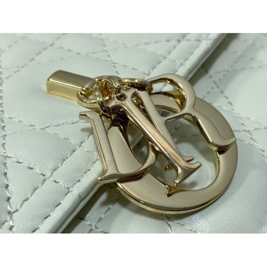 Replica Dior Miss Dior Top Handle Bag White Cannage Lambskin Replica Dior Miss Dior Top Handle Bag White Cannage Lambskin