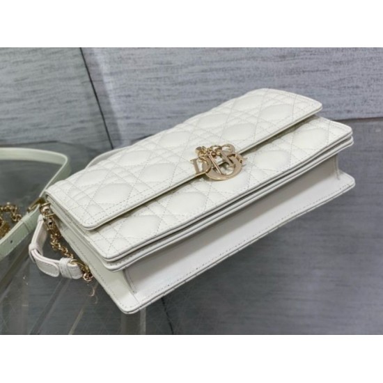 Replica Dior Miss Dior Top Handle Bag White Cannage Lambskin Replica Dior Miss Dior Top Handle Bag White Cannage Lambskin