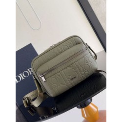 Replica Dior Rider 2.0 Zipped Messenger Bag Khaki Gravity Leather Fake Dior Rider 2.0 Zipped Messenger Bag Khaki Gravity Leather Replica