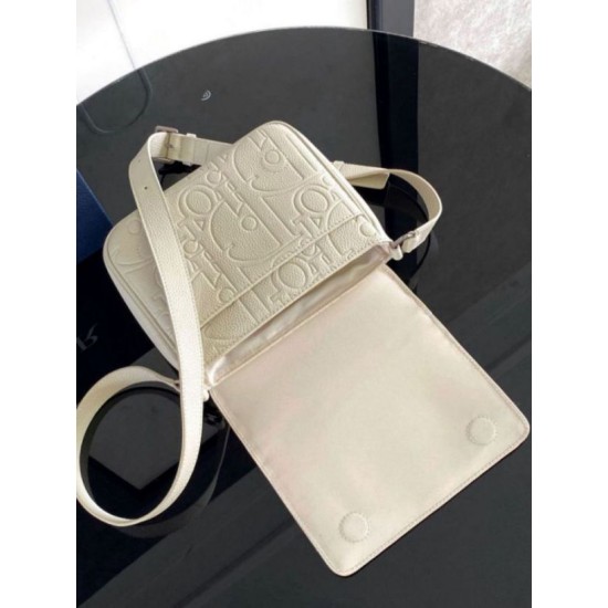 Replica Dior Men's Messenger Bag with Flap Beige Gravity Leather Replica Dior Men's Messenger Bag with Flap Beige Gravity Leather