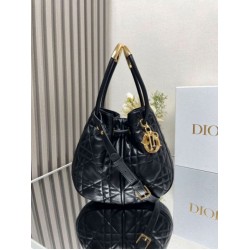 Replica Dior Nolita Medium Bag Black Macrocannage Lambskin Replica Dior Nolita Medium Bag Black Macrocannage Lambskin