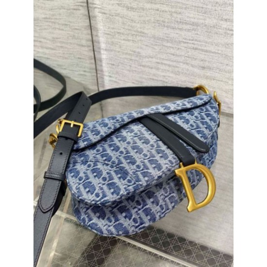 Replica Dior Saddle Bag with Strap Blue Denim Oblique Jacquard Fake Dior Saddle Bag with Strap Blue Denim Oblique Jacquard Replica