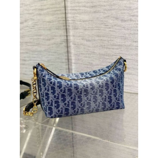 Replica Dior Diorstar Hobo Bag with Chain Blue Denim Oblique Jacquard Replica Dior Diorstar Hobo Bag with Chain Blue Denim Oblique Jacquard