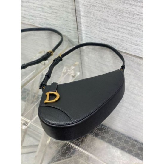 Replica Dior Saddle Rodeo Pouch Black Goatskin Replica Dior Saddle Rodeo Pouch Black Goatskin