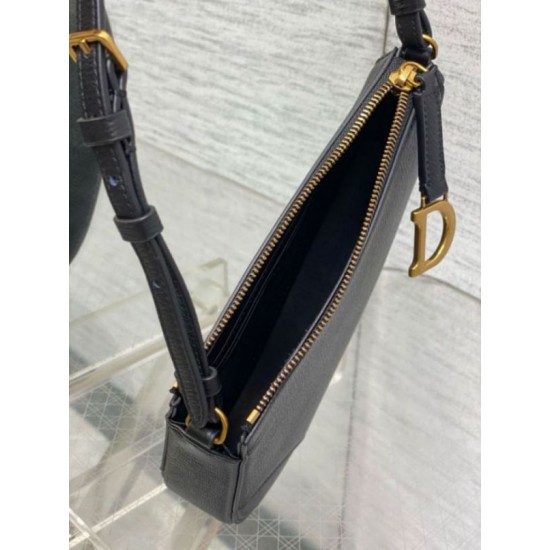 Replica Dior Saddle Rodeo Pouch Black Goatskin Replica Dior Saddle Rodeo Pouch Black Goatskin