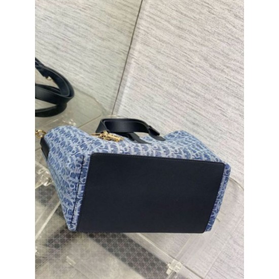 Replica Dior Toujours Medium Bag Blue Denim Oblique Jacquard Fake Dior Toujours Medium Bag Blue Denim Oblique Jacquard Replica