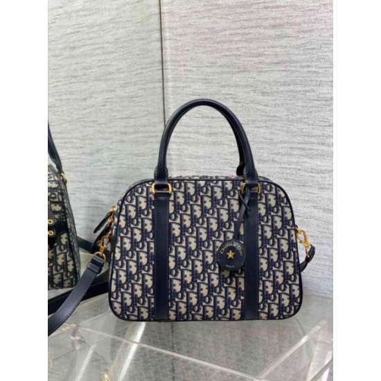 Fake Dior D-Vibe Bowling Large Bag Blue Oblique Jacquard Replica Replica Dior D-Vibe Bowling Large Bag Blue Oblique Jacquard