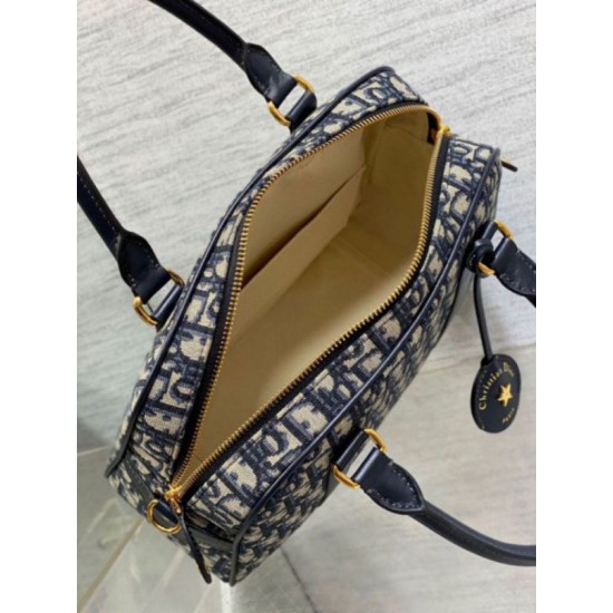 Fake Dior D-Vibe Bowling Large Bag Blue Oblique Jacquard Replica Replica Dior D-Vibe Bowling Large Bag Blue Oblique Jacquard