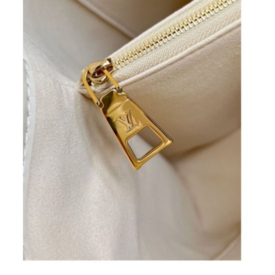 Replica Louis Vuitton Babylone PM Tote Monogram Empreinte M11394 Replica Louis Vuitton Babylone PM Tote Monogram Empreinte M11394