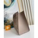 Replica Louis Vuitton OnTheGo MM Bag Bicolor Empreinte M45494 Replica Louis Vuitton OnTheGo MM Bag Bicolor Empreinte M45494