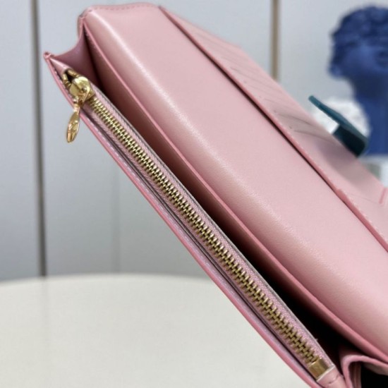 Replica Louis Vuitton LV Vertical Wallet Taurillon M81499 Replica Louis Vuitton LV Vertical Wallet Taurillon M81499