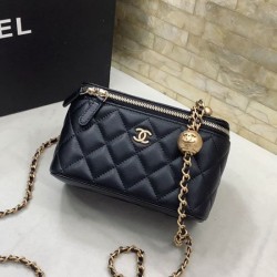Replica Chanel Clutch with Chain Black AP2303