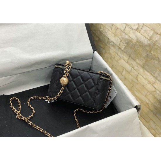 Replica Chanel Clutch with Chain Black AP2303
