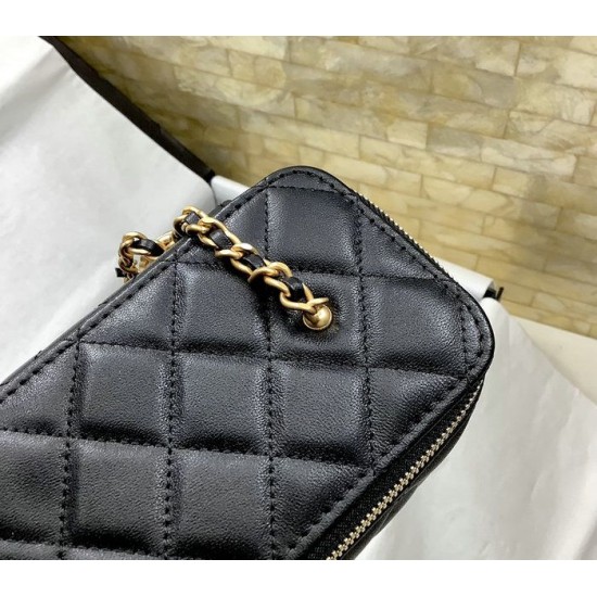 Replica Chanel Clutch with Chain Black AP2303